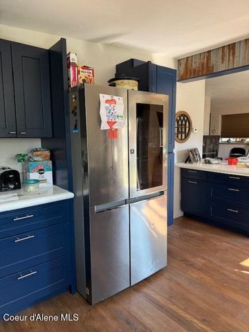 907 Ruth Ave, Sandpoint, ID 83864