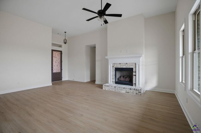 206 Farmland Circle, Perry, GA 31069