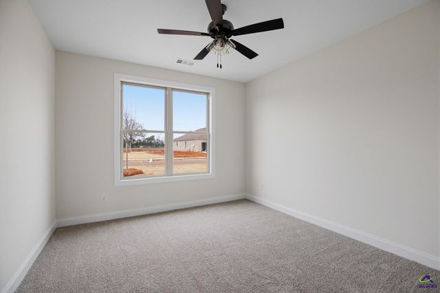 206 Farmland Circle, Perry, GA 31069