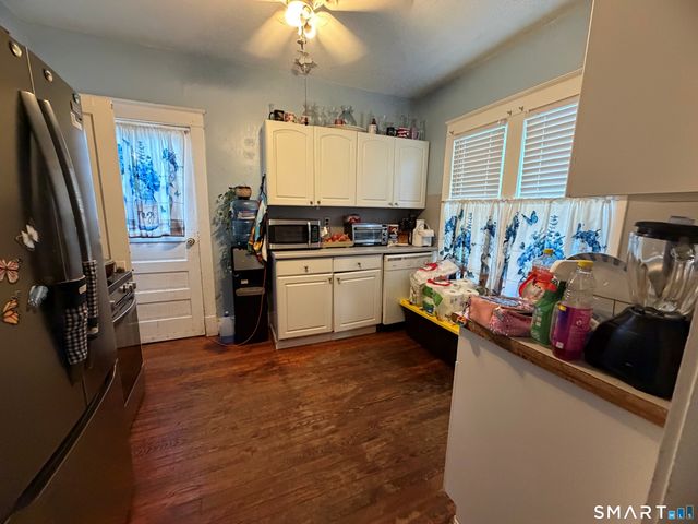 161 Dodge Avenue, East Haven, CT 06512