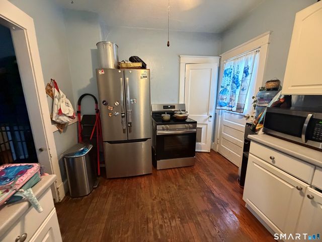 161 Dodge Avenue, East Haven, CT 06512