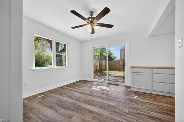 5676 Weblin Dr, Virginia Beach, VA 23462