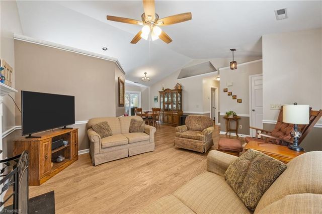 3922 Landover Drive, High Point, NC 27265