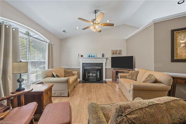 3922 Landover Drive, High Point, NC 27265