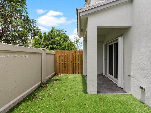 106 SW 184th Place 106, Pembroke Pines, FL 33029