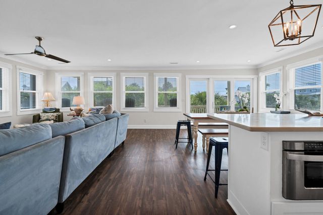 2708 Palmetto Boulevard, Edisto Beach, SC 29438
