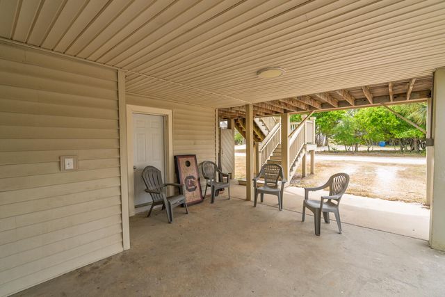2708 Palmetto Boulevard, Edisto Beach, SC 29438