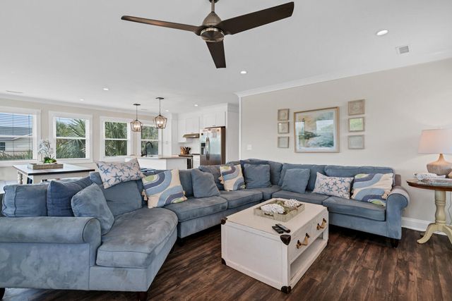 2708 Palmetto Boulevard, Edisto Beach, SC 29438