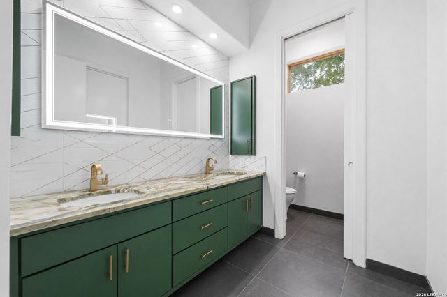 1 Whitechurch, San Antonio, TX 78257