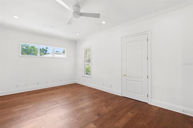 4406 W AZEELE STREET, Tampa, FL 33609