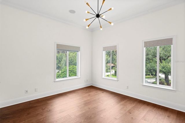 4406 W AZEELE STREET, Tampa, FL 33609