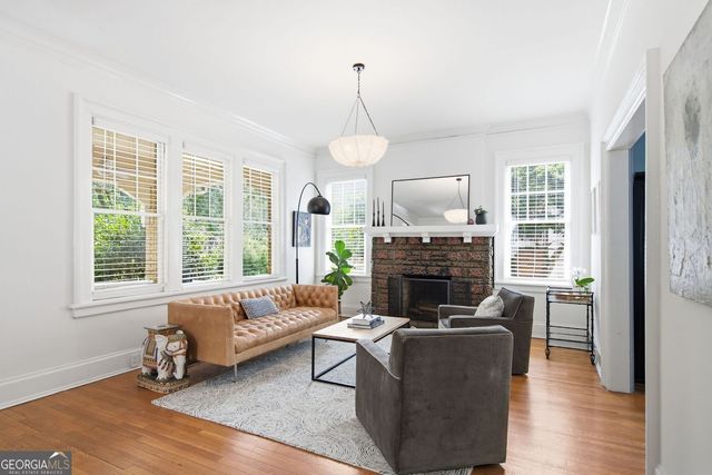 1146 St Augustine Place NE, Atlanta, GA 30306