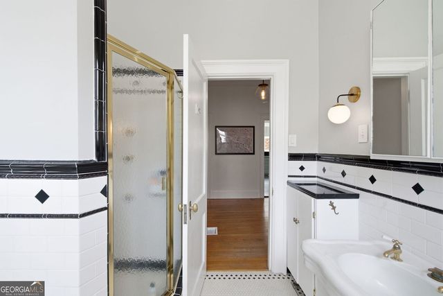 1146 St Augustine Place NE, Atlanta, GA 30306