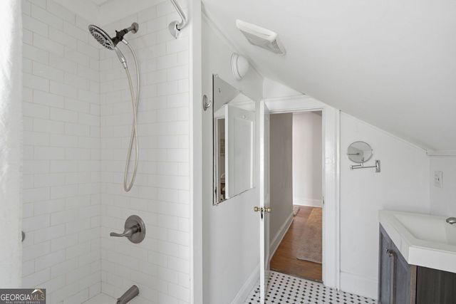 1146 St Augustine Place NE, Atlanta, GA 30306