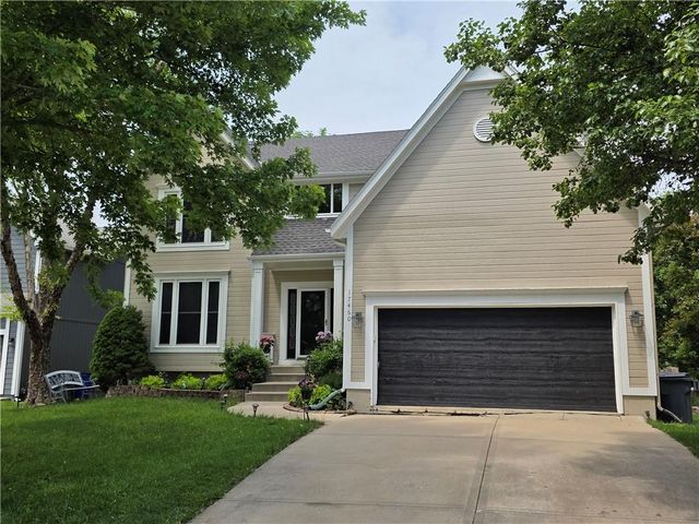 17460 W 158th Street, Olathe, KS 66062
