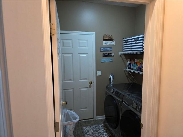 17460 W 158th Street, Olathe, KS 66062