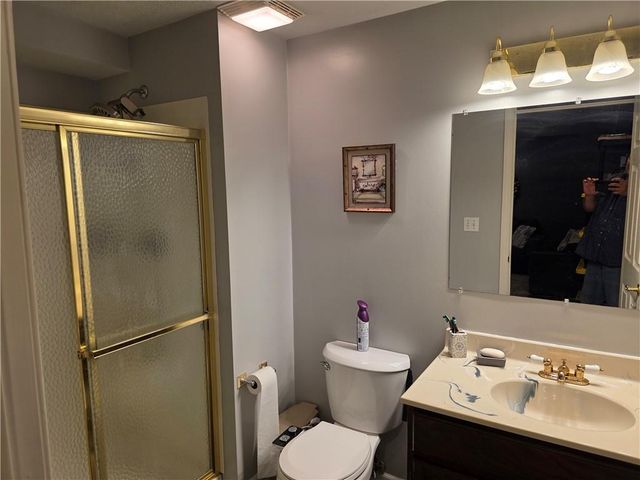 17460 W 158th Street, Olathe, KS 66062