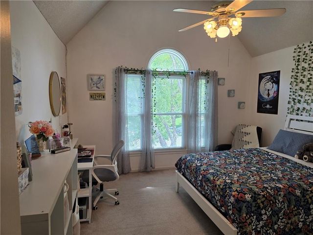 17460 W 158th Street, Olathe, KS 66062