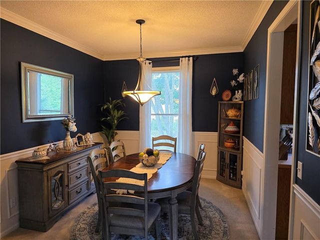 17460 W 158th Street, Olathe, KS 66062