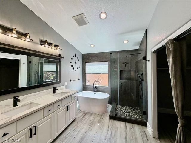 135 Tall Ruff Drive, Las Vegas, NV 89148