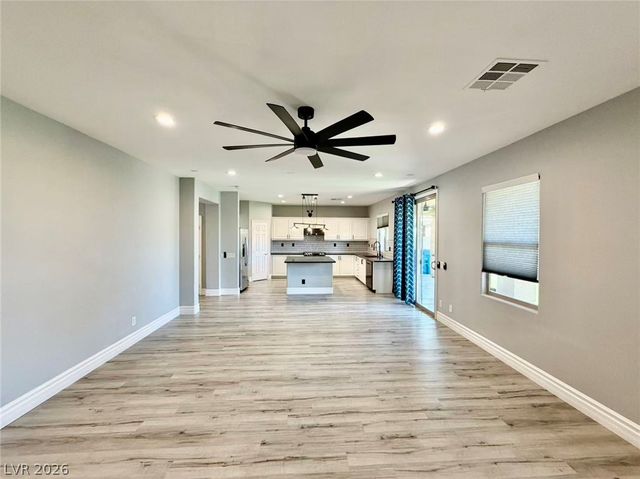 135 Tall Ruff Drive, Las Vegas, NV 89148
