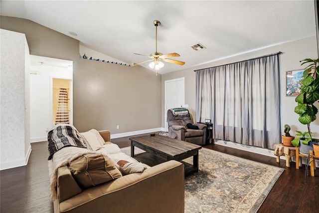 936 NW 15th Street, Moore, OK 73160