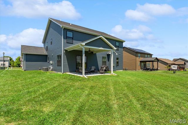 748 Seagate Drive, O'fallon, IL 62269