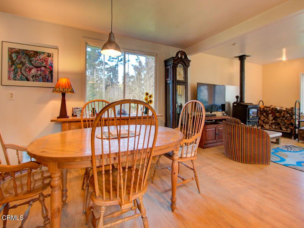 Image 10 of property listing at 14100 Prairie Way, Mendocino, CA 95460