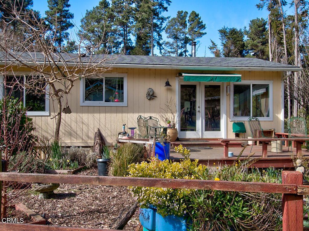 Image 2 of property listing at 14100 Prairie Way, Mendocino, CA 95460