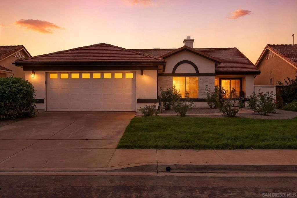 183 Plumosa Street, Oceanside, CA 92058