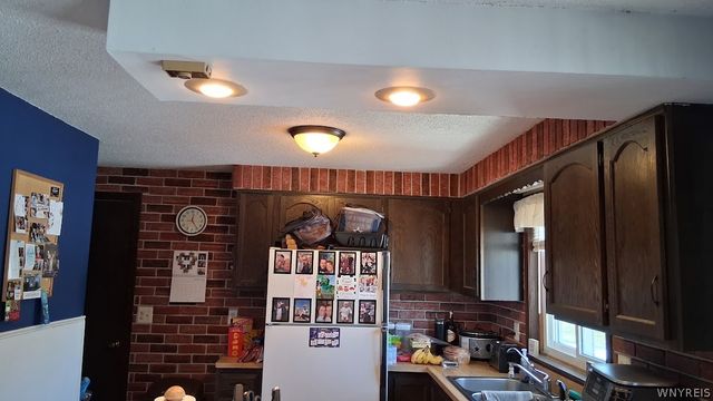 92 Lindhurst Drive, Lockport City, NY 14094