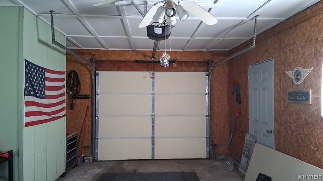 92 Lindhurst Drive, Lockport City, NY 14094