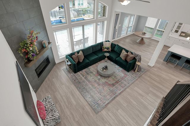 1067 Lakemont Bend Lane, Pinehurst, TX 77362