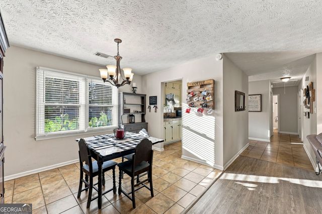2674 Highland Park Drive, Gainesville, GA 30506