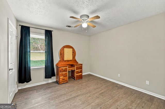 2674 Highland Park Drive, Gainesville, GA 30506