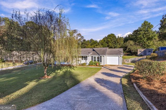 2674 Highland Park Drive, Gainesville, GA 30506
