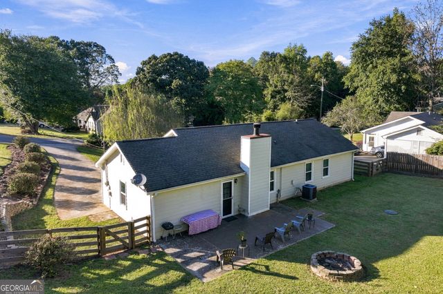 2674 Highland Park Drive, Gainesville, GA 30506
