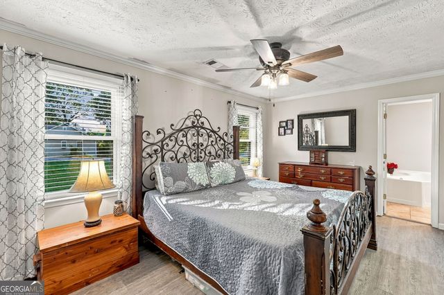 2674 Highland Park Drive, Gainesville, GA 30506