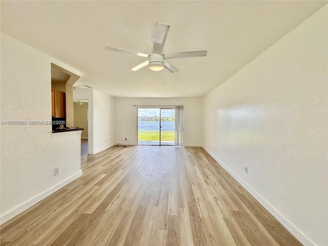 3449 NW 44th St 101, Oakland Park, FL 33309