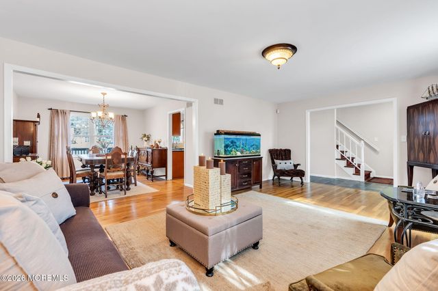 211 Yale Drive, Lincroft, NJ 07738