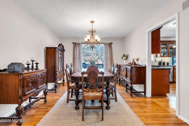 211 Yale Drive, Lincroft, NJ 07738