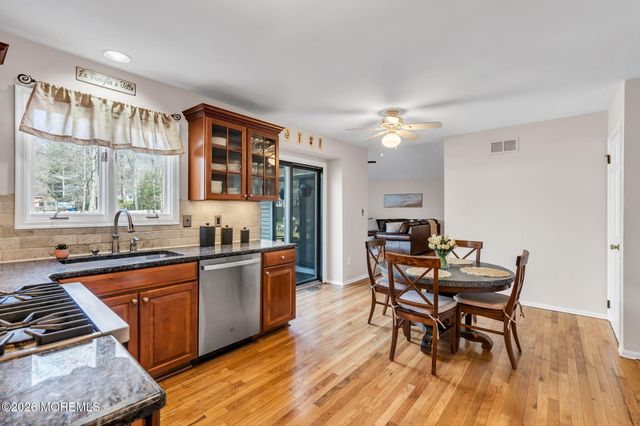 211 Yale Drive, Lincroft, NJ 07738