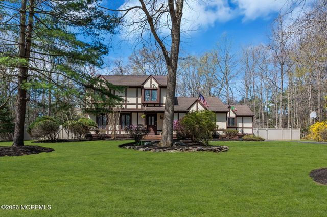 211 Yale Drive, Lincroft, NJ 07738