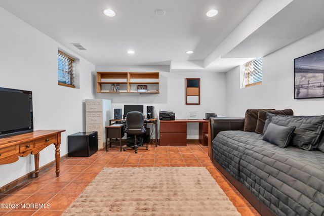 211 Yale Drive, Lincroft, NJ 07738