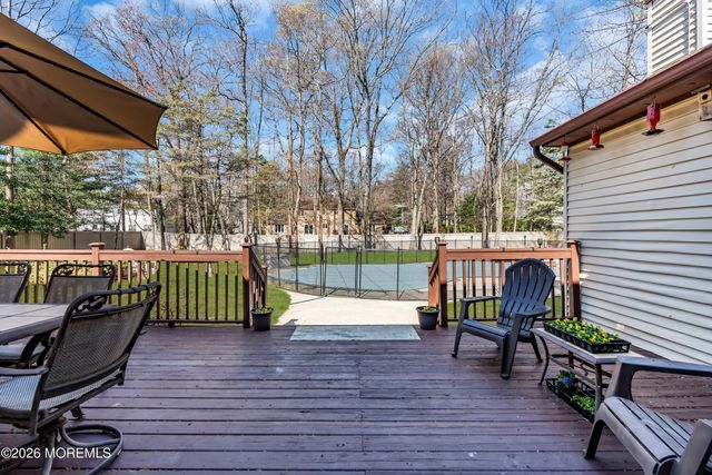 211 Yale Drive, Lincroft, NJ 07738