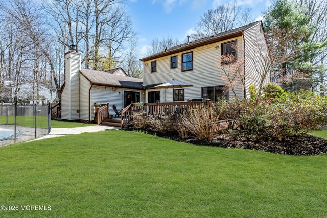 211 Yale Drive, Lincroft, NJ 07738