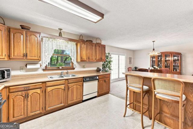 2994 Glen Haven Drive, Gainesville, GA 30504