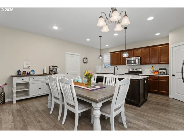 1104 Nw 3RD Ct, Battle Ground, WA 98604