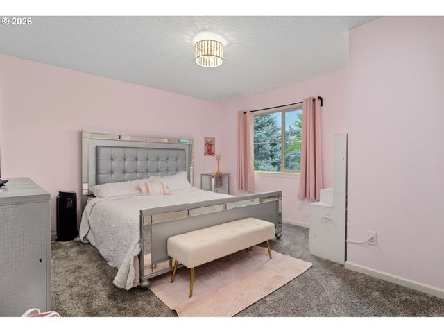 1104 Nw 3RD Ct, Battle Ground, WA 98604