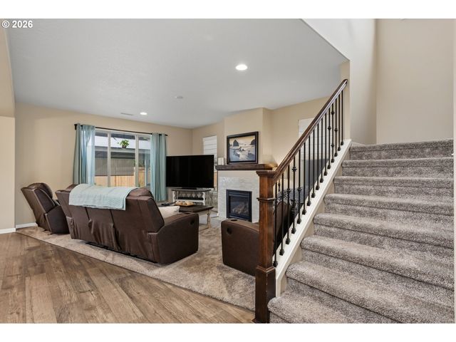 1104 Nw 3RD Ct, Battle Ground, WA 98604